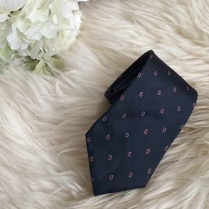 NEW All Silk Paisley Tie Rivetz of Boston